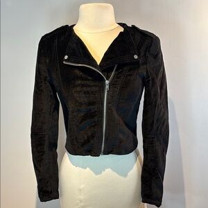H&M black velvet cropped moto jacket size 6 asymmetrical zipper